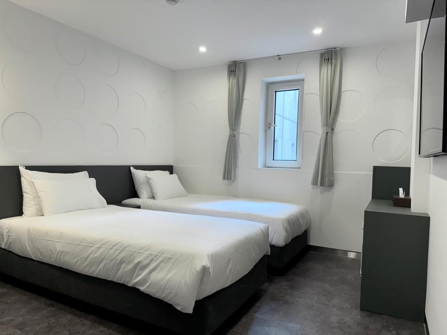 Hotel Firststay Hongdae Szöul Kültér fotó
